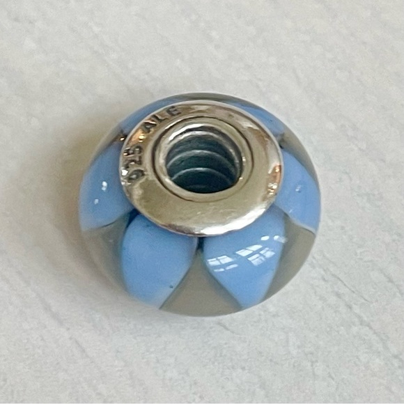 Set of 2 Pandora Captivating Blue Triangle Glass Murano Charms - Picture 7 of 9